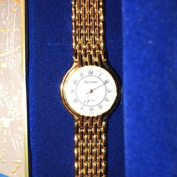 Oleg Cassini New in the box Designer Ladies Quartz Gold Tone Luxury Watch main image 14